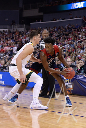 NCAA BASKETBALL: MAR 28 Div II Men's Final Four - Point Loma v Southern Indiana