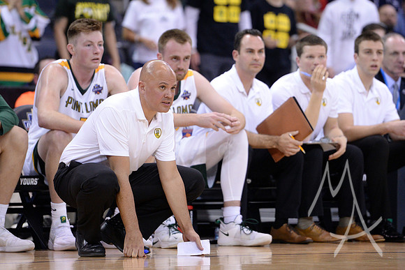 NCAA BASKETBALL: MAR 28 Div II Men's Final Four - Point Loma v Southern Indiana