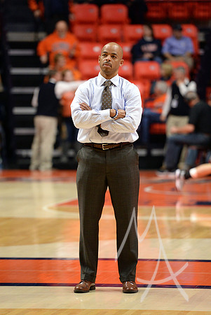 COLLEGE BASKETBALL: DEC 06 Austin Peay at Illinois