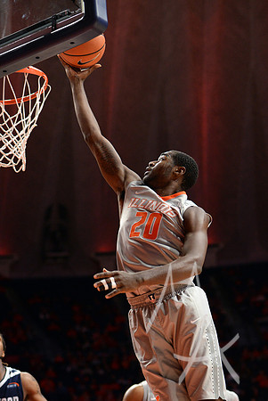 COLLEGE BASKETBALL: DEC 13 Longwood at Illinois