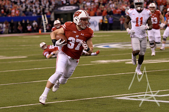 COLLEGE FOOTBALL: DEC 02 Big 10 Championship Game - Ohio State v Wisconsin