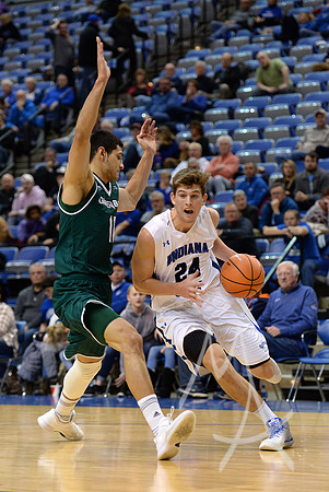 COLLEGE BASKETBALL: DEC 12 Green Bay at Indiana State