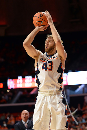 COLLEGE BASKETBALL: DEC 06 Austin Peay at Illinois
