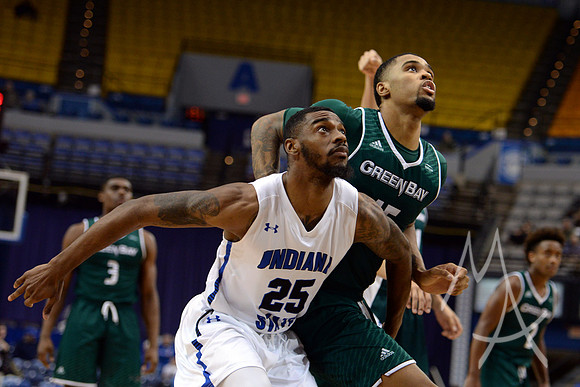 COLLEGE BASKETBALL: DEC 12 Green Bay at Indiana State