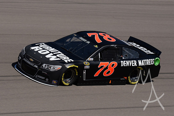 AUTO: MAR 06 NASCAR Sprint Cup Series - Kobalt Tools 400