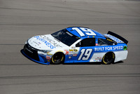 AUTO: MAR 06 NASCAR Sprint Cup Series - Kobalt Tools 400