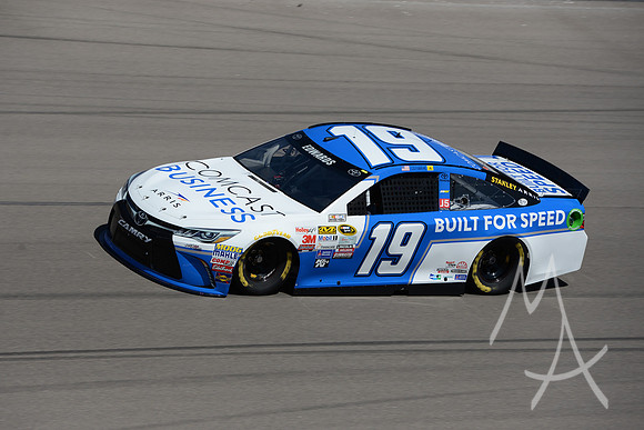 AUTO: MAR 06 NASCAR Sprint Cup Series - Kobalt Tools 400