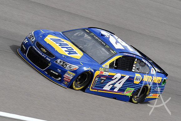 AUTO: MAR 10 NASCAR Monster Energy Cup Series - Kobalt 400