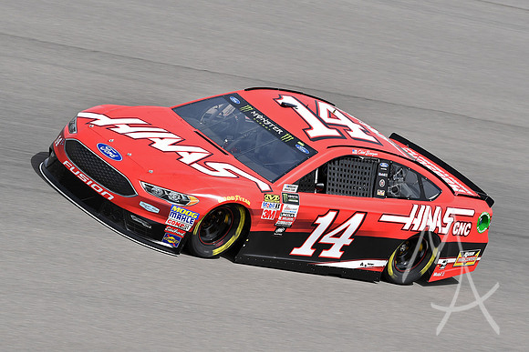 AUTO: MAR 10 NASCAR Monster Energy Cup Series - Kobalt 400
