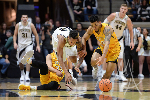 COLLEGE BASKETBALL: DEC 07 Valparaiso at Purdue