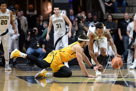 COLLEGE BASKETBALL: DEC 07 Valparaiso at Purdue