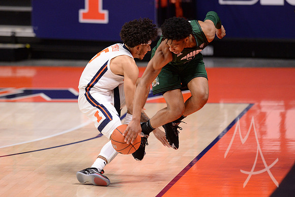 COLLEGE BASKETBALL: NOV 27 Ohio at Illinois