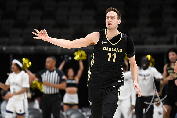 COLLEGE BASKETBALL: MAR 10 Horizon League Championship Robert Morris vs Oakland