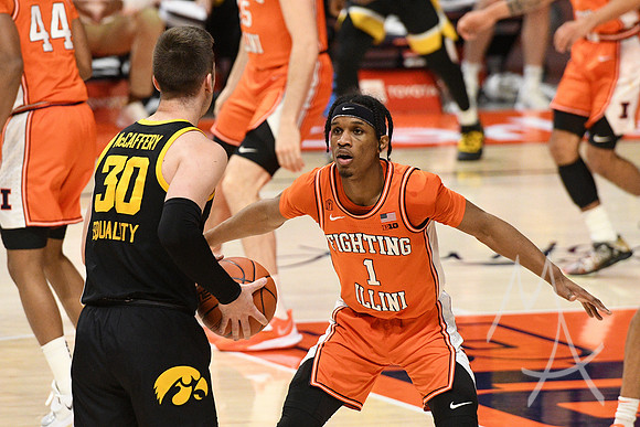 COLLEGE BASKETBALL: JAN 29 Iowa at Illinois