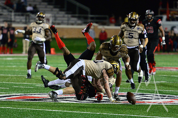 NCAA FOOTBALL: NOV 01 Western Michigan at Ball State