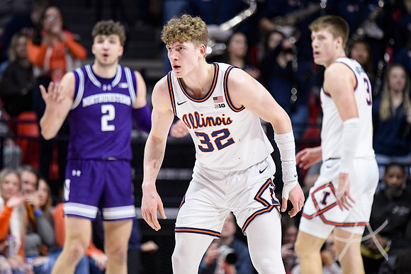 COLLEGE BASKETBALL: JAN 26 Northwestern at Illinois