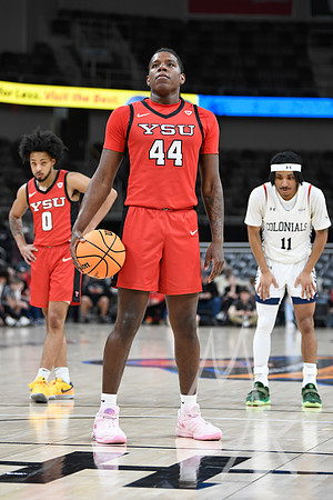 COLLEGE BASKETBALL: MAR 11 Horizon League Championship Robert Morris vs Youngstown State