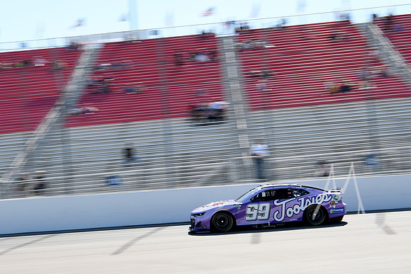 AUTO: JUN 03 NASCAR Cup Series Enjoy Illinois 300 Presented by TicketSmarter
