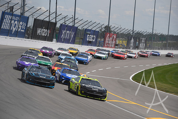 AUTO: JUN 02 NASCAR Cup Series Enjoy Illinois 300 presented by TicketSmarter