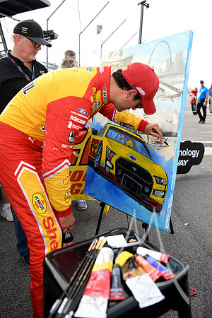 AUTO: JUN 05 NASCAR Cup Series Enjoy Illinois 300 Presented by TicketSmarter