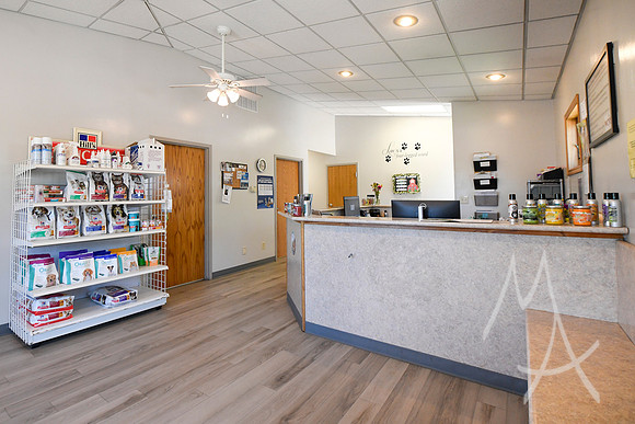 CLINTON, IN - West Central Veterinary Clinic