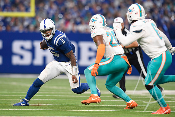 NFL: OCT 20 Dolphins at Colts