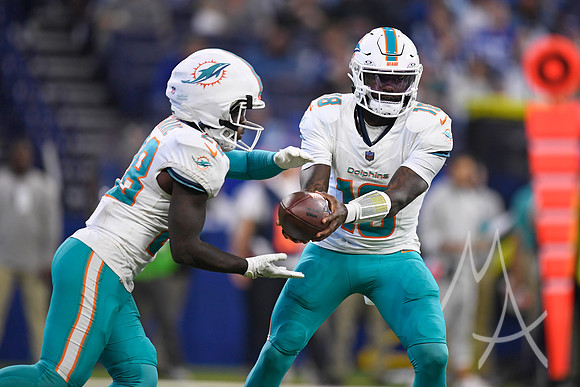 NFL: OCT 20 Dolphins at Colts