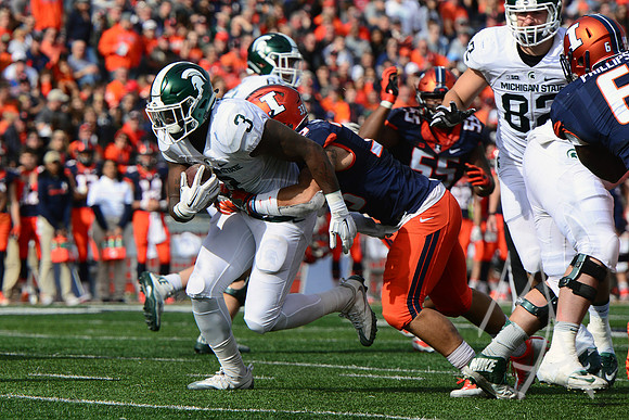 NCAA FOOTBALL: NOV 05 Michigan State at Illinois