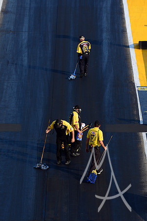 AUTO: SEP 24 NHRA - AAA Insurance Midwest Nationals