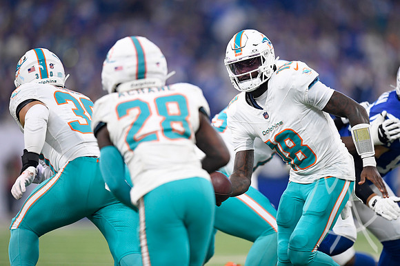 NFL: OCT 20 Dolphins at Colts