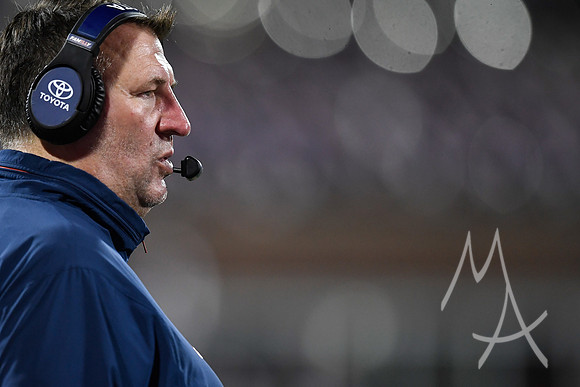 COLLEGE FOOTBALL: AUG 29 Eastern Illinois at Illinois