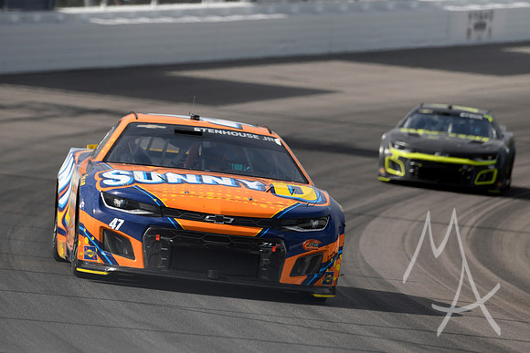 AUTO: JUN 05 NASCAR Cup Series Enjoy Illinois 300 Presented by TicketSmarter