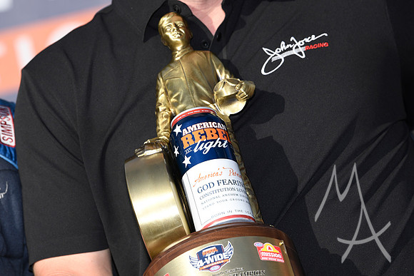 AUTO: APR 27 NHRA American Rebel Light 4-Wide Nationals