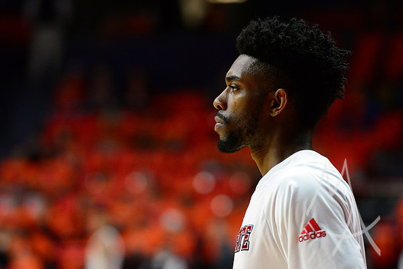 NCAA BASKETBALL: NOV 29 NC State at Illinois