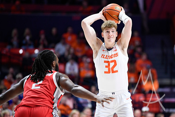 COLLEGE BASKETBALL: FEB 02 Ohio State at Illinois