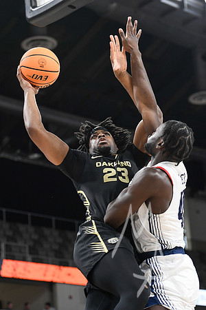 COLLEGE BASKETBALL: MAR 10 Horizon League Championship Robert Morris vs Oakland