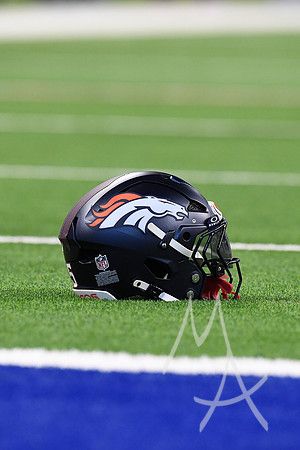 NFL: AUG 11 Preseason Broncos at Colts