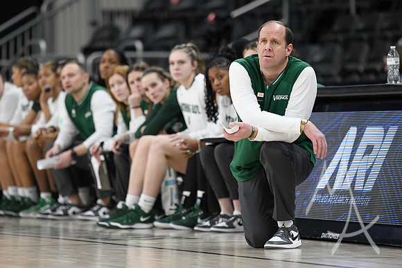 COLLEGE BASKETBALL: MAR 10 Women's Horizon League Championship Cleveland State vs Fort Wayne