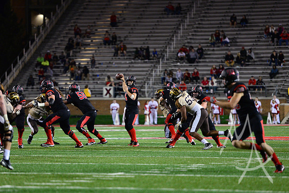 NCAA FOOTBALL: NOV 01 Western Michigan at Ball State