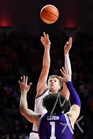 COLLEGE BASKETBALL: JAN 26 Northwestern at Illinois