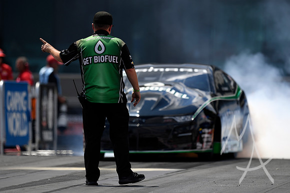 AUTO: APR 26 NHRA American Rebel Light 4-Wide Nationals