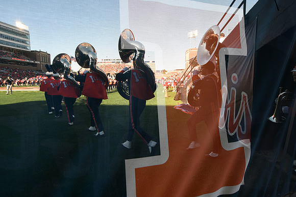 COLLEGE FOOTBALL: OCT 21 Wisconsin at Illinois