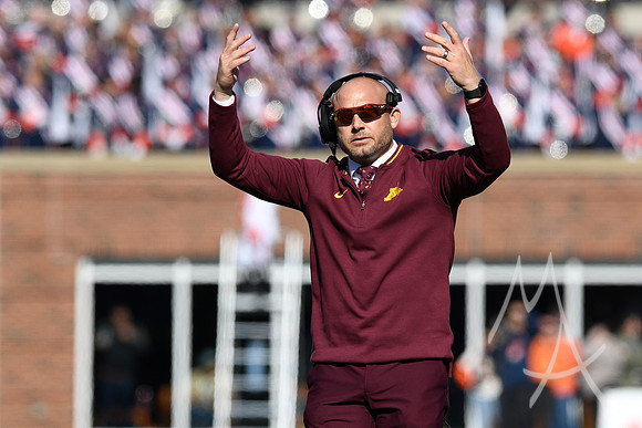COLLEGE FOOTBALL: NOV 02 Minnesota at Illinois