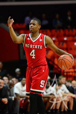 NCAA BASKETBALL: NOV 29 NC State at Illinois
