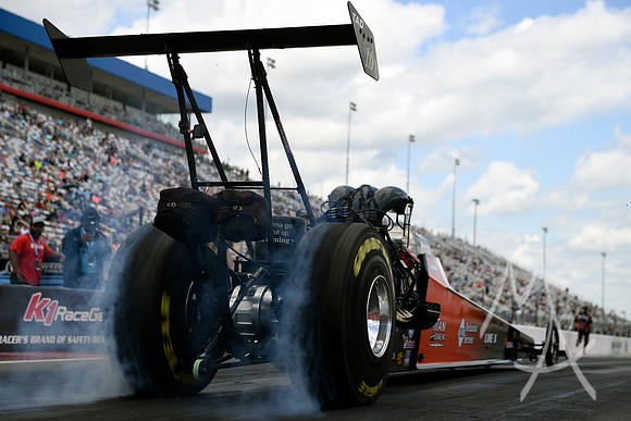 AUTO: APR 26 NHRA American Rebel Light 4-Wide Nationals