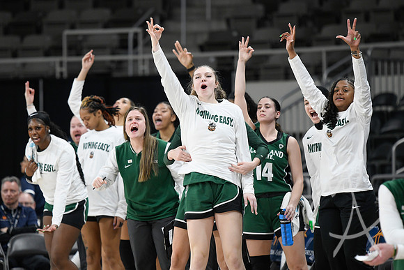 COLLEGE BASKETBALL: MAR 10 Women's Horizon League Championship Cleveland State vs Fort Wayne