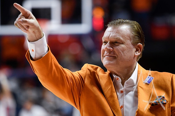 COLLEGE BASKETBALL: FEB 02 Ohio State at Illinois