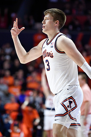 COLLEGE BASKETBALL: JAN 26 Northwestern at Illinois
