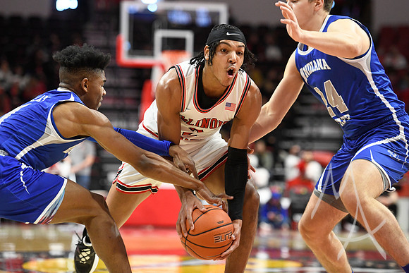 COLLEGE BASKETBALL: FEB 26 Indiana State at Illiniois State
