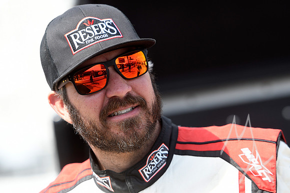 AUTO: JUN 04 NASCAR Cup Series Enjoy Illinois 300 Presented by TicketSmarter